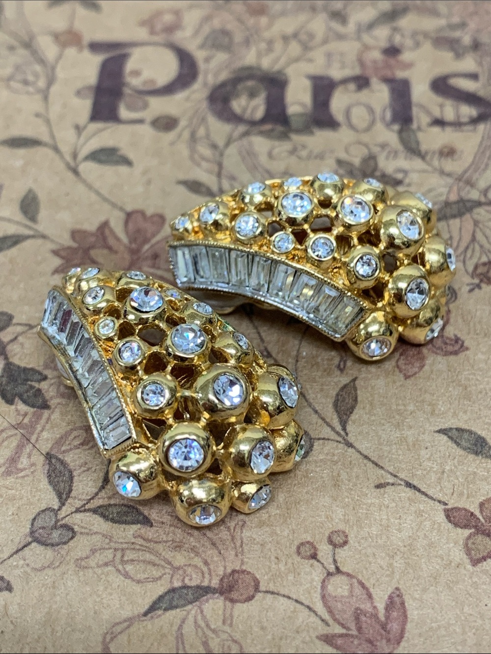 Elizabeth Taylor for Avon “Evening Star” Vintage Clip On Earrings